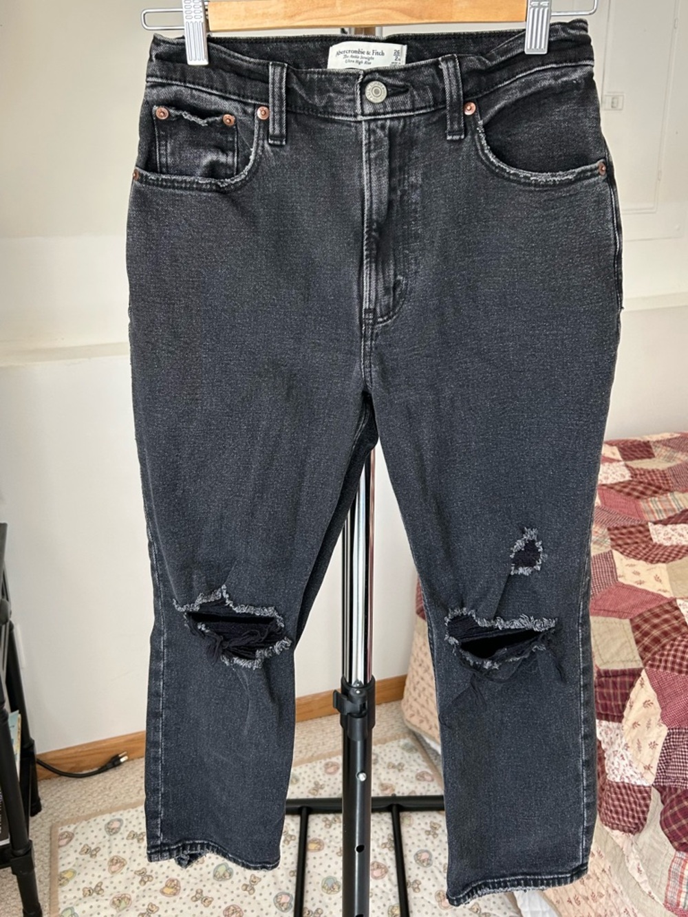 Abercrombie & Fitch The Ankle Straight Ultra High Rise Jeans 26 2 XS
